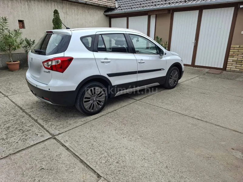 Suzuki (SX4) S-Cross 2016