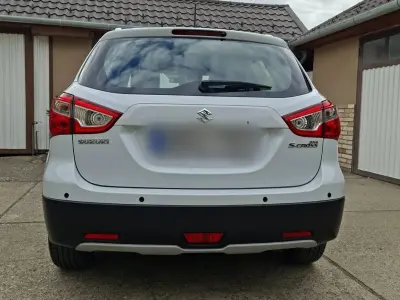 Suzuki (SX4) S-Cross 2016 (miniatűr)