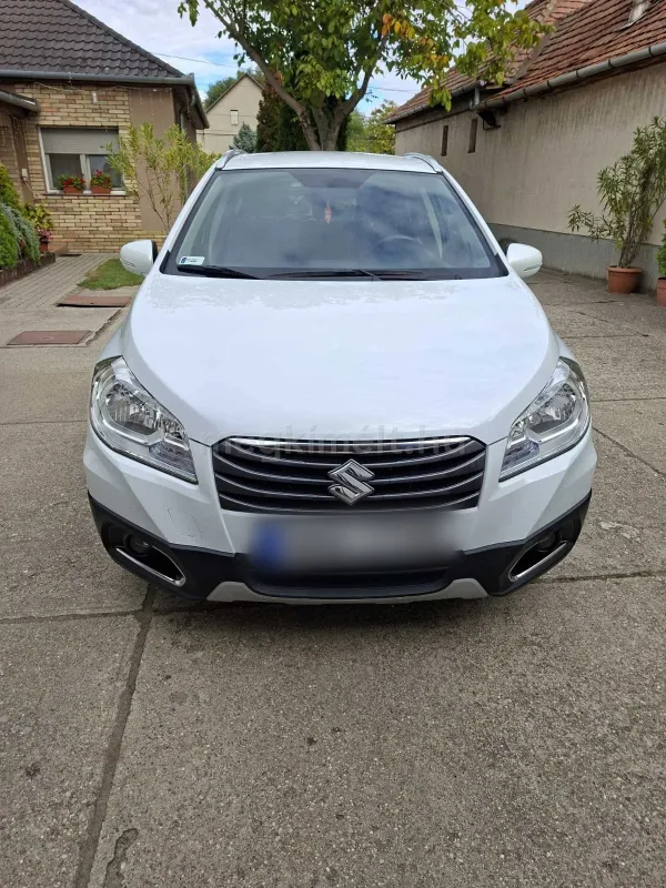 Suzuki (SX4) S-Cross 2016