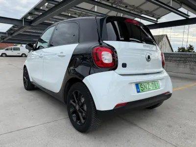 Smart ForFour 2019 (miniatűr)
