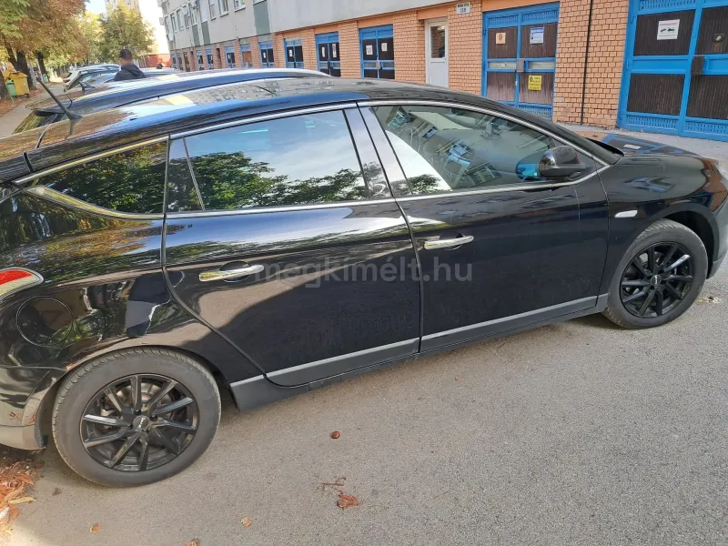 Lancia Delta 2009