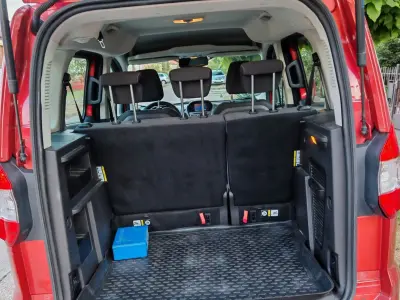 Ford Tourneo Courier 2014 (miniatűr)