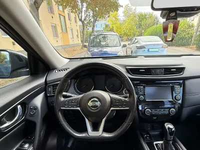 Nissan X-Trail 2020 (miniatűr)