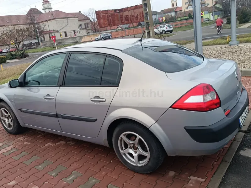 Renault Megane 2004