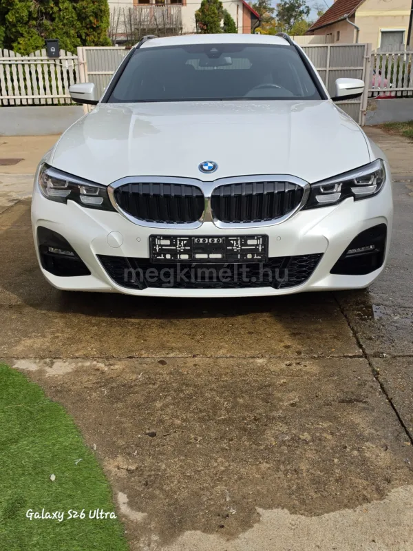 BMW 330 2021