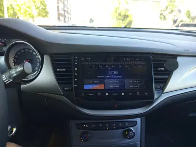 Opel Astra 2016 (miniatűr)