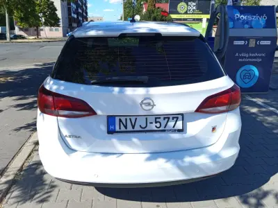 Opel Astra 2016 (miniatűr)