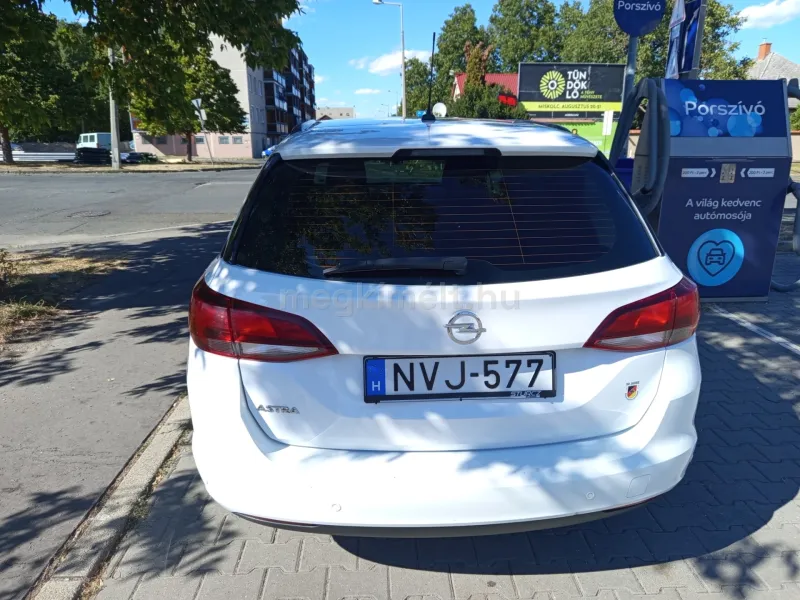 Opel Astra 2016