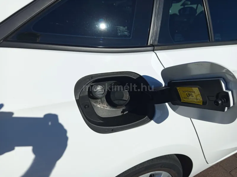 Opel Astra 2016