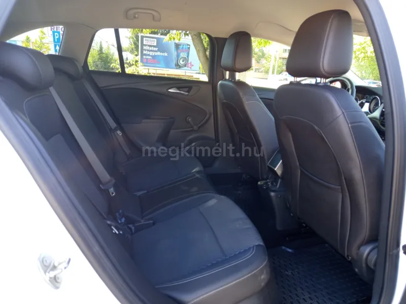 Opel Astra 2016