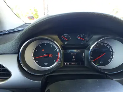 Opel Astra 2016 (miniatűr)