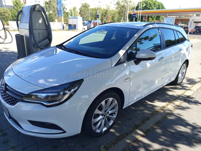 Opel Astra 2016