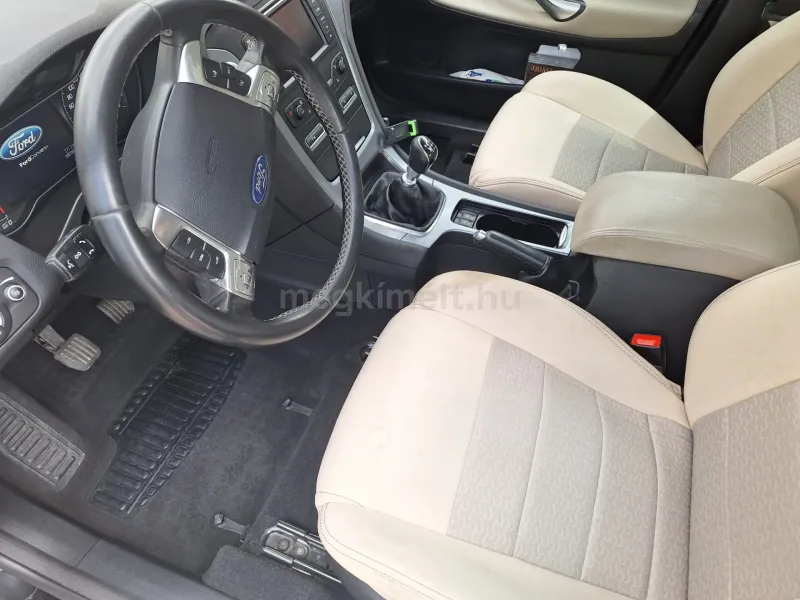 Ford Mondeo 2012