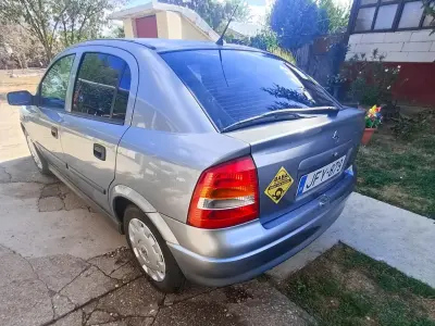 Opel Astra 2004 (miniatűr)