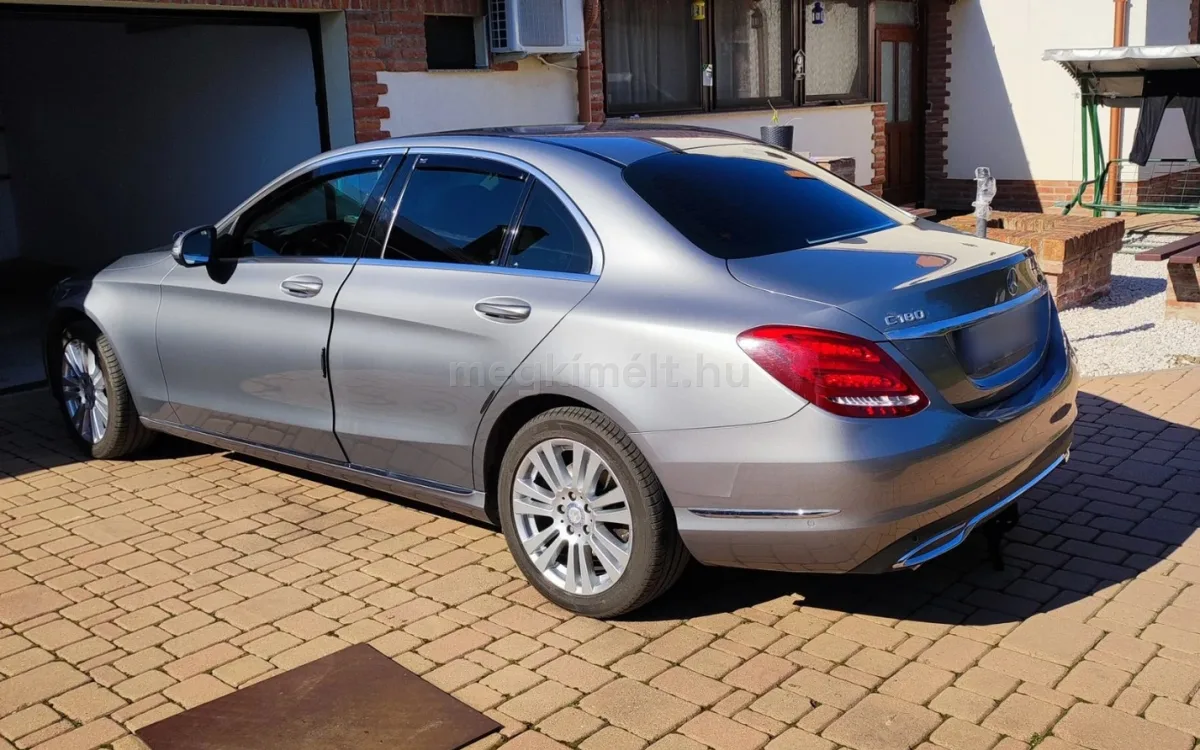 Mercedes-Benz C 180 2016