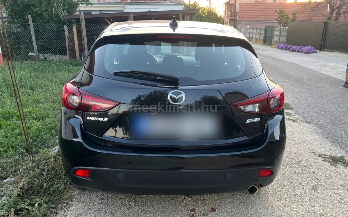Mazda 3 2015