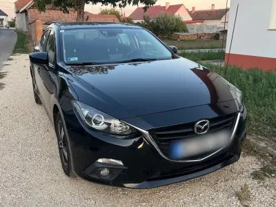 Mazda 3 2015