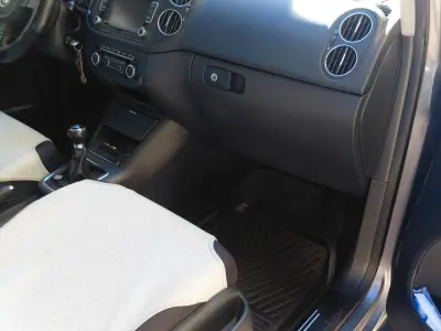Volkswagen Golf Plus 2011 (miniatűr)