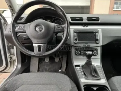 Volkswagen Passat 2012 (miniatűr)