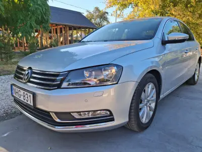 Volkswagen Passat 2012 (miniatűr)