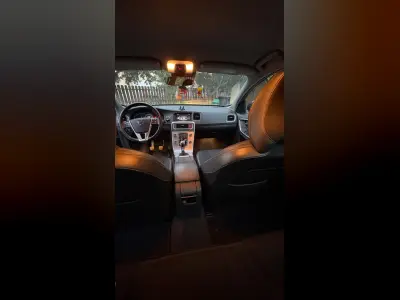 Volvo S60 2018 (miniatűr)