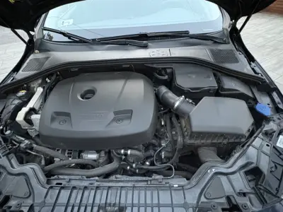Volvo S60 2018 (miniatűr)