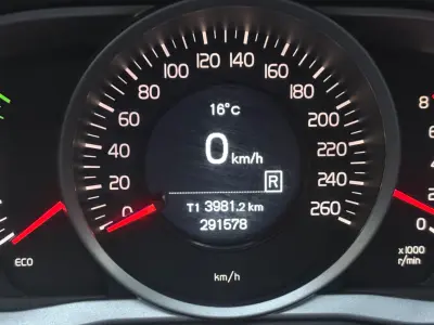 Volvo S60 2018 (miniatűr)