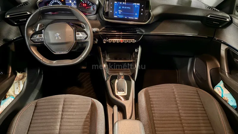 Peugeot 2008 2021