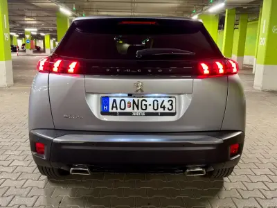 Peugeot 2008 2021 (miniatűr)