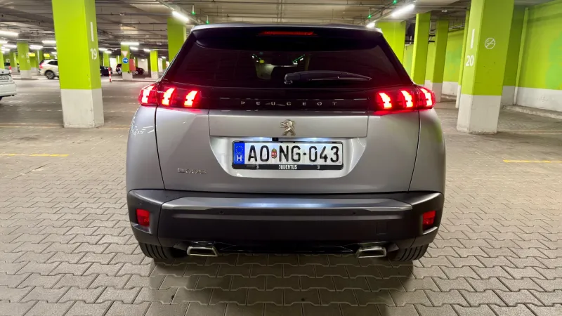 Peugeot 2008 2021