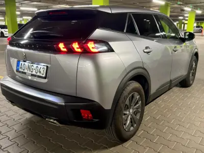Peugeot 2008 2021 (miniatűr)