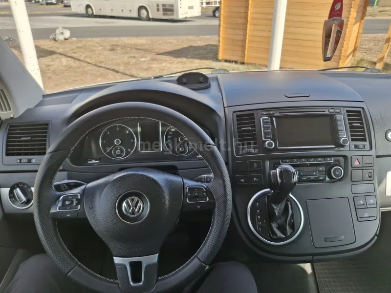 Volkswagen T5 Multivan 2012