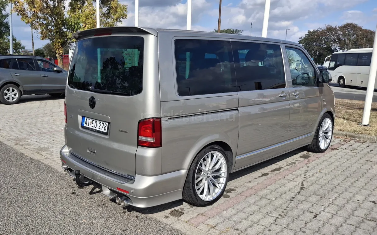 Volkswagen T5 Multivan 2012