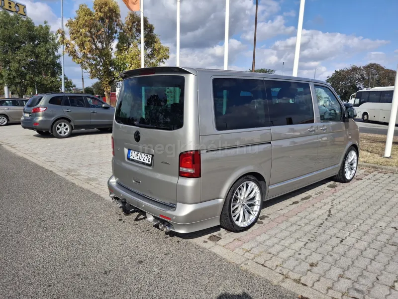 Volkswagen T5 Multivan 2012