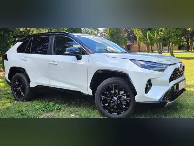 Toyota RAV 4 2025 (miniatűr)