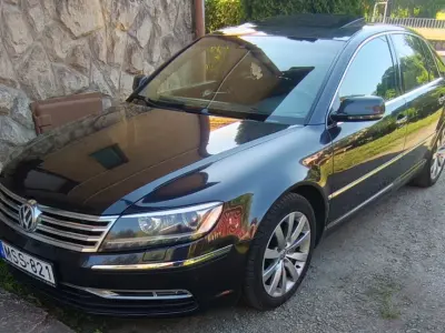 Volkswagen Phaeton 2011 (miniatűr)
