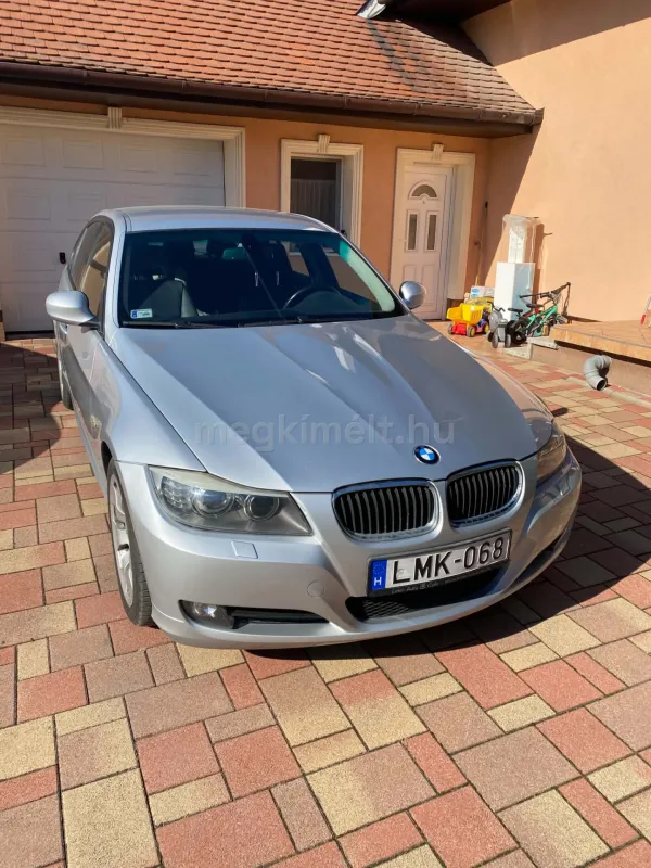 BMW 320 2009