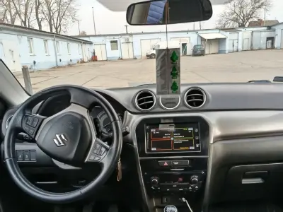 Suzuki Vitara 2019 (miniatűr)