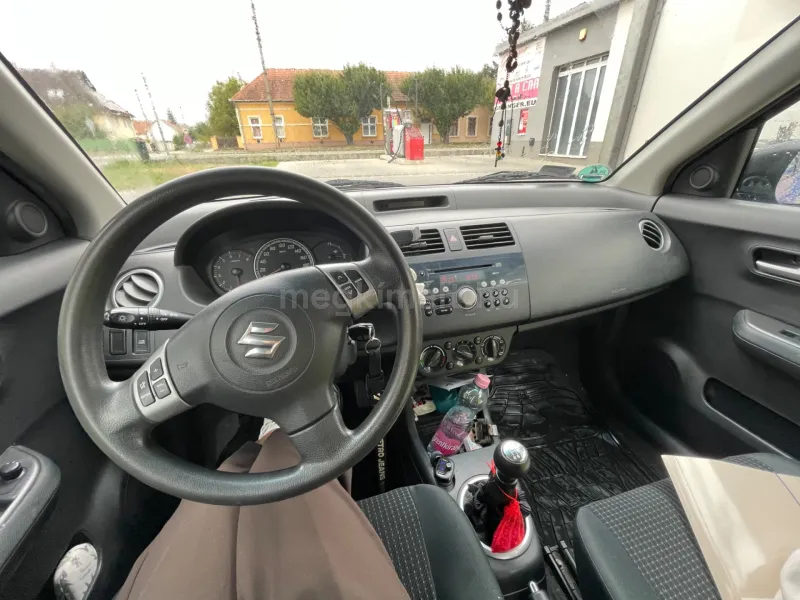 Suzuki Swift 2005