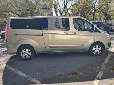 Ford Tourneo Custom 2017 (miniatűr)