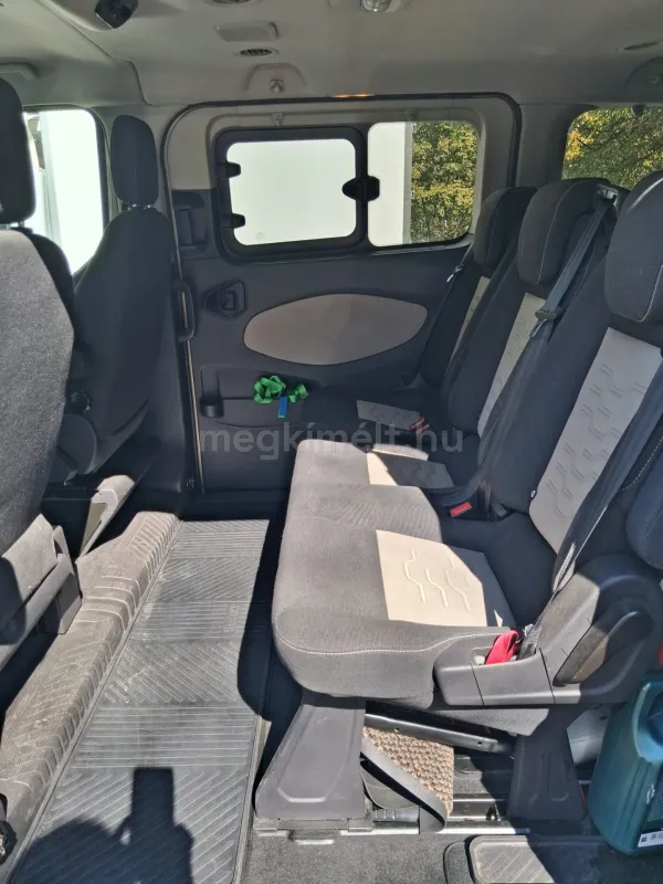 Ford Tourneo Custom 2017