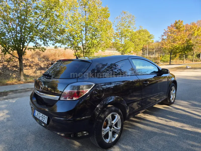 Opel Astra 2008