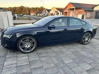 Audi A7 2013 (miniatűr)
