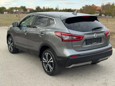 Nissan Qashqai 2019 (miniatűr)
