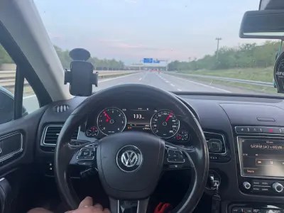 Volkswagen Touareg 2016 (miniatűr)