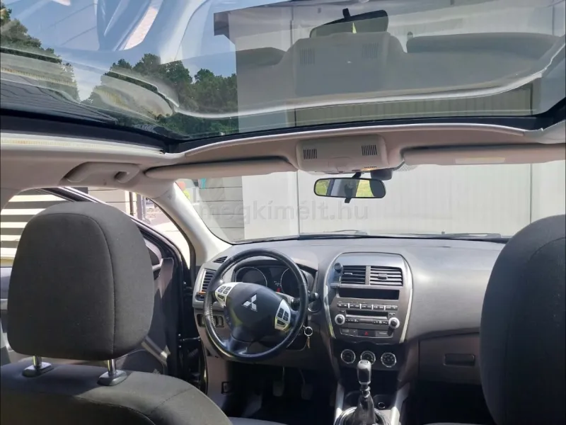 Mitsubishi ASX 2012