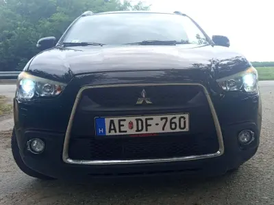 Mitsubishi ASX 2012 (miniatűr)