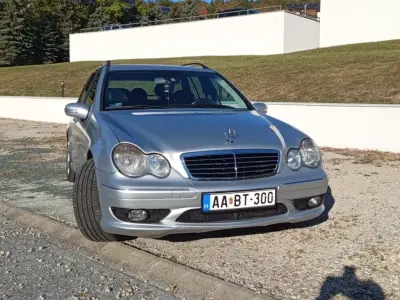 Mercedes-Benz C 220