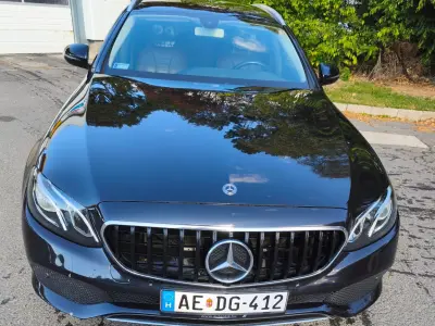 Mercedes-Benz E 220 2017 (miniatűr)