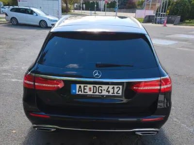 Mercedes-Benz E 220 2017 (miniatűr)